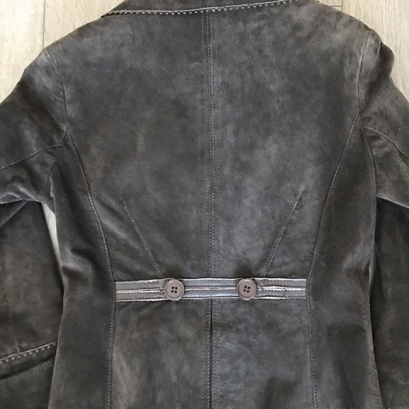 Danier suede jacket - Picture 3 of 3